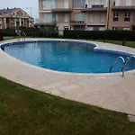 Apartamento Playa Catedrales Con Piscina アパート *