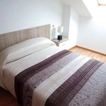 アパート Apartamento Playa Catedrales Con Piscina *